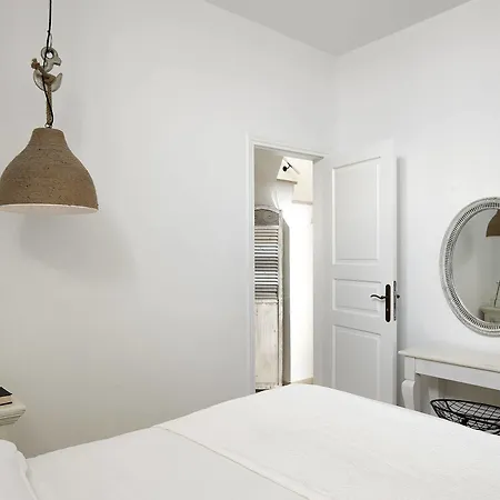 Mythique Villas & Suites אויה