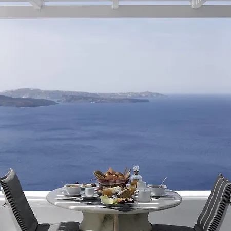 Mythique Villas & Suites * אויה