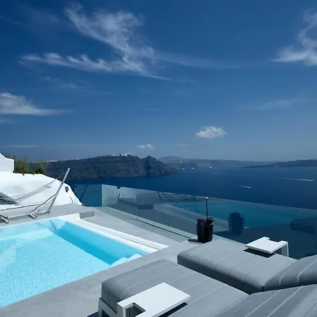 Mythique Villas & Suites * אויה